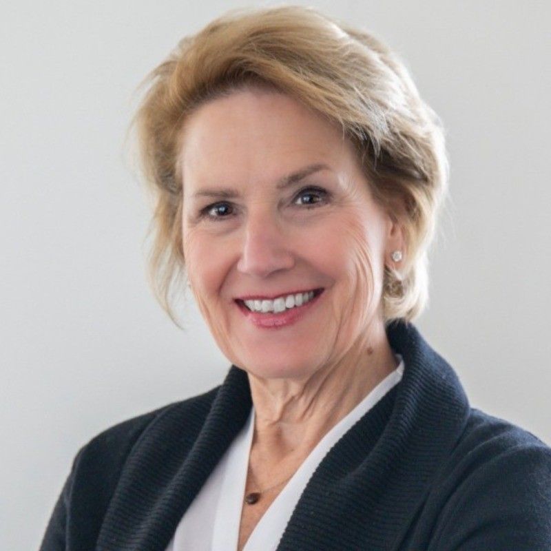 Headshot of Elizabeth Conlisk.